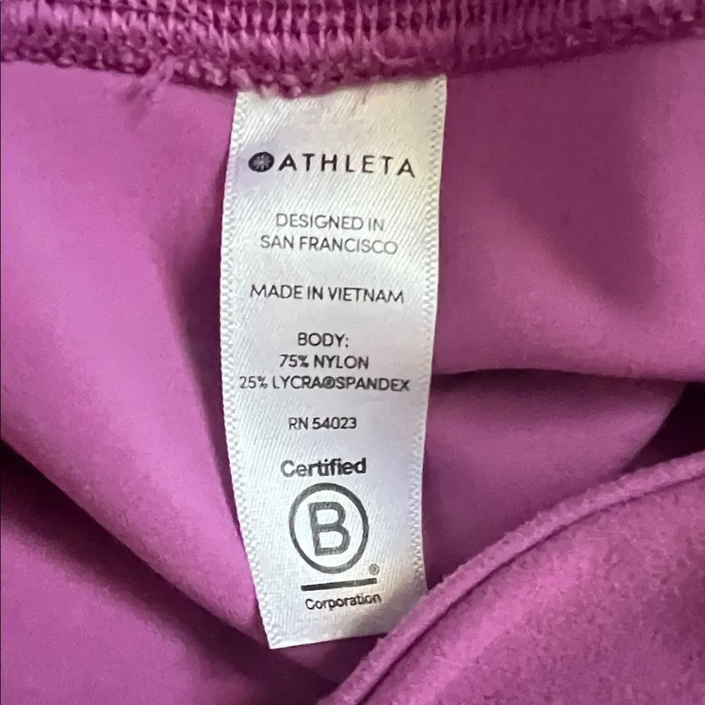 Like New! Athleta High-Waisted Leggings Purple in Size S